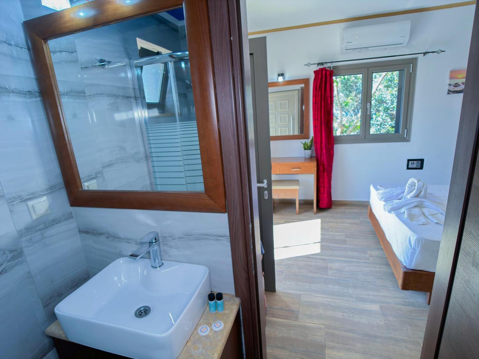 Beautiful Life Rooms With Sea View - Next To Elafonisi Beach Extérieur photo